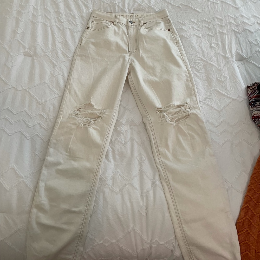 American Eagle Curvy mom jean